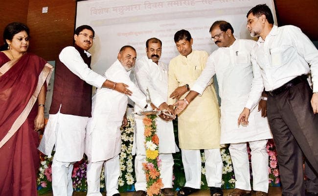 पटना : सेनेटरी पैड की राशि बढ़ी, लोकसभा चुनाव के पहले आदिवासी श्रेणी में शामिल हो सकते हैं मछुआरे