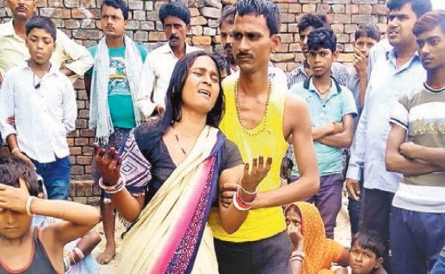 सिधवलिया : दूल्हे की कार में बोलेरो ने मारी टक्कर, भाई की मौत, छह बराती घायल