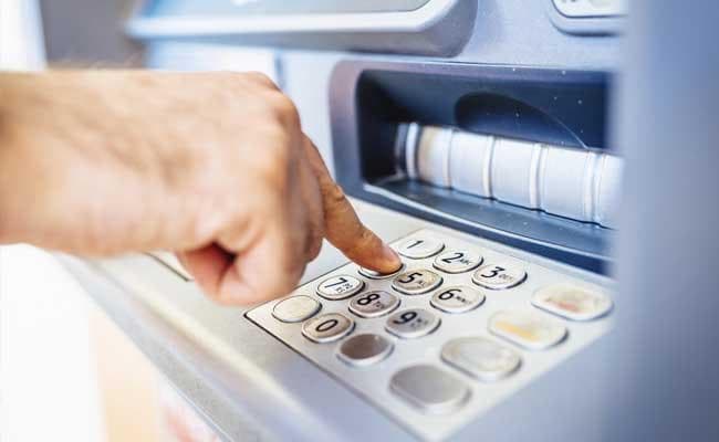 धनबाद : एटीएम बदल कर 50 लाख से अधिक की ठगी, रांची निवासी इमरान है गिरोह का सरगना