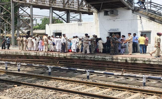 बोकारो : तेलंगाना ले जाये जा रहे 87 बच्चे कराये गये मुक्‍त, ह्यूमन ट्रेफिकिंग की आशंका