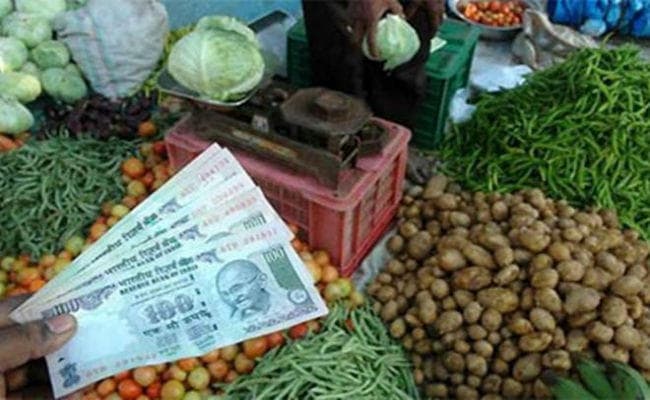 खाद्य पदार्थों की कीमतों में कमी के बावजूद खुदरा महंगाई पांच महीने की ऊंचाई पर