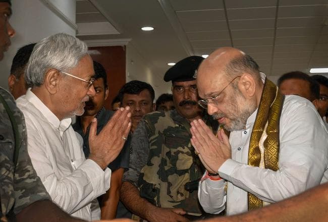 नीतीश के साथ भाजपा का गठबंधन अटूट, तसवीरों में देखें अमित शाह का बिहार दौरा