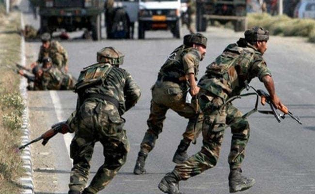 जम्मू-कश्मीर: अनंतनाग में आतंकी हमला, दो जवान शहीद