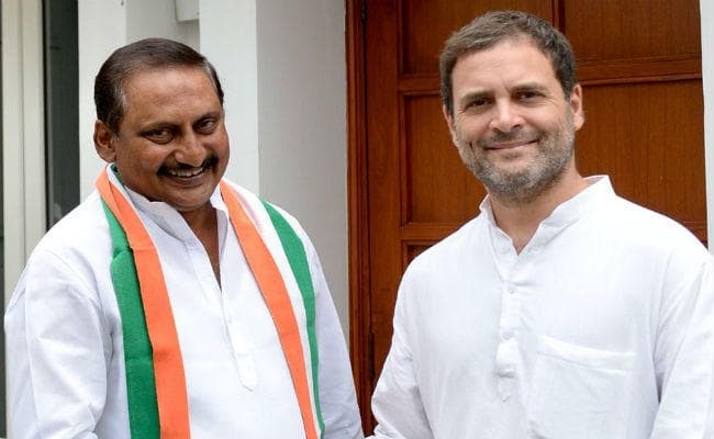 एन किरण कुमार रेड्डी ने फिर से थामा कांग्रेस का दामन