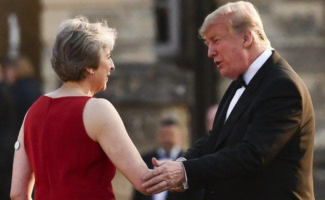 ब्रेक्जिट पर अपने बयान से पीछे हटे ट्रंप, कहा-अमेरिका-ब्रिटेन संबंध ‘अपरिहार्य''