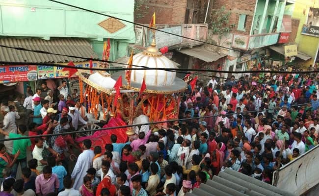बड़कागांव : रथयात्रा मेले में उमड़ी भक्‍तों की भीड़, बच्‍चों के मनोरंजन से लेकर बड़ों के लिए कई आकर्षण