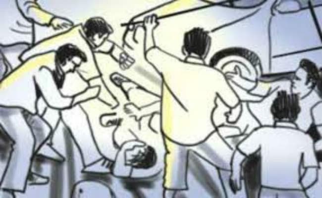 पत्नी की हत्या करनेवाले पति को पीट कर मार डाला