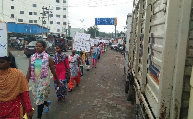 RANCHI : आदिवासियों और ईसाइयों ने बनायी मानव शृंखला