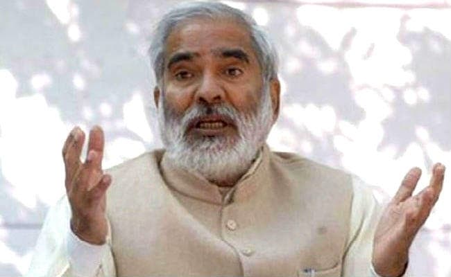 NDA में होनेवाली है भगदड़, पाला बदलने के इच्छुक हैं कई विधायक : रघुवंश प्रसाद