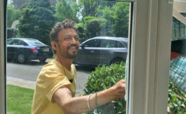 अब ऐसे दिखने लगे हैं इरफान खान