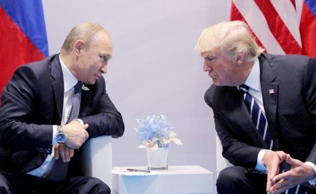 हेलसिंकी शिखर वार्ता : तहकीकात और तनाव के बीच ट्रंप और पुतिन की मुलाकात