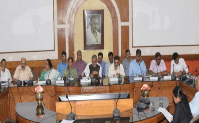 बिहार में इस साल एक करोड़ पौधारोपण करने का लक्ष्य : सुशील मोदी