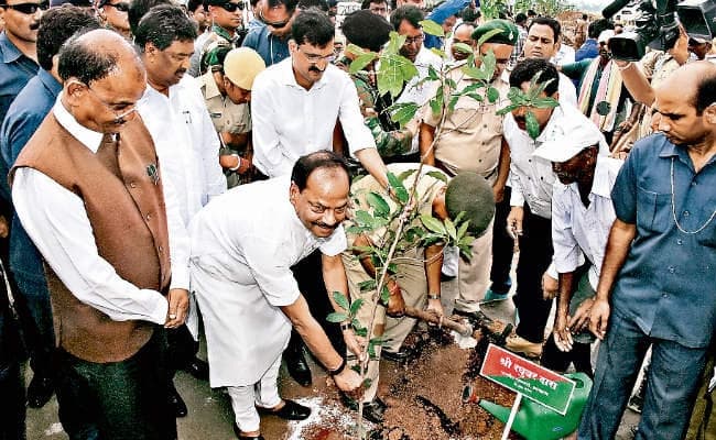 रांची : दो हजार वन रक्षियों की नियुक्ति जल्द : रघुवर दास