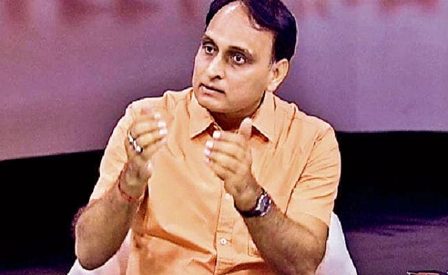 प्रभात खबर से खास बातचीत में राकेश सिन्‍हा ने कहा, मैं नहीं तू मंत्र को आत्मसात करने की जरूरत