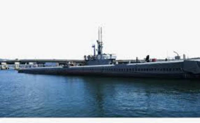 डायमंड हार्बर में तीन नौकाएं डूबीं, 19 मछुआरे लापता