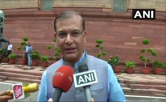 रामगढ़ मॉब लिचिंग मामले पर बोले जयंत सिन्हा मैं राहुल गांधी को बहस की चुनौती देता हूं