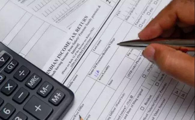 समय पर करें रिटर्न दाखिल नहीं तो फाइन व जेल