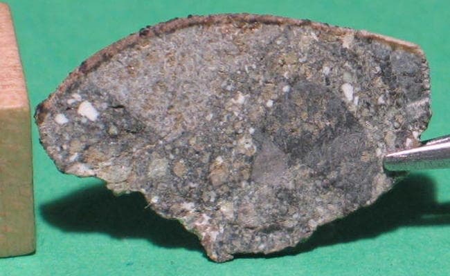 जापान के वैज्ञानिकों का दावा : चांद पर पानी की मौजूदगी के मिले पक्के सबूत