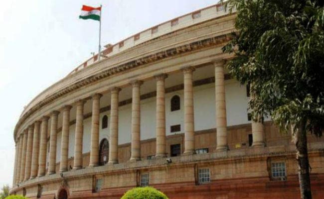 संसद पर हमले के लिए विस्फोटक लदा वाहन लेकर निकले हैं आतंकी : खुफिया इनपुट