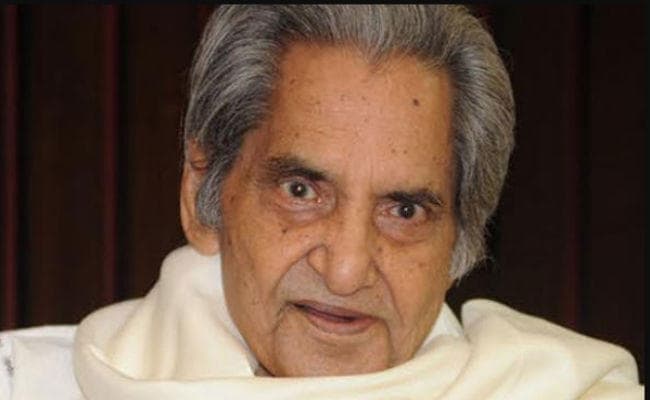 कारवां गुजर गया ... दुनिया को अलविदा कह चले ''नीरज''