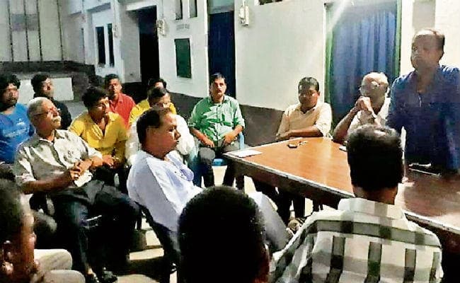 रांची : भाजपा नेता धीरज राम हत्याकांड, पुलिस को एक युवक पर संदेह, तलाश में हुई छापेमारी, आज डोरंडा बंद