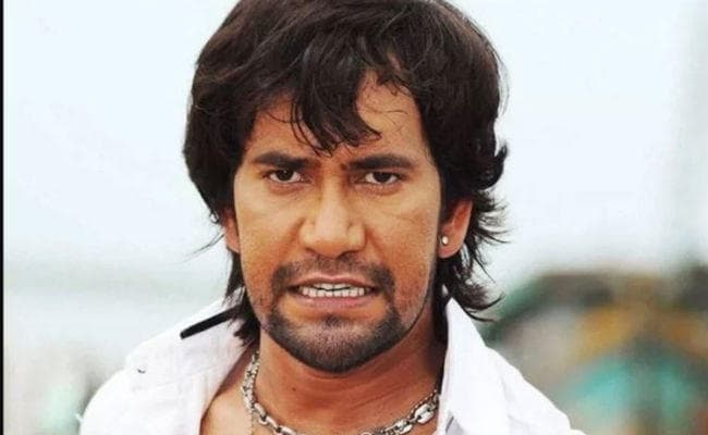 भोजपुरी अभिनेता निरहुआ पर पत्रकार को धमकाने का आरोप, शिकायत दर्ज