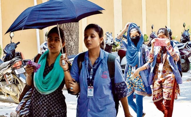 Bihar Weather: आसमान से बरस रही आग, कमजोर पड़ा मानसून, बिहार में रोपनी तो दूर सूख रहे बिचड़े