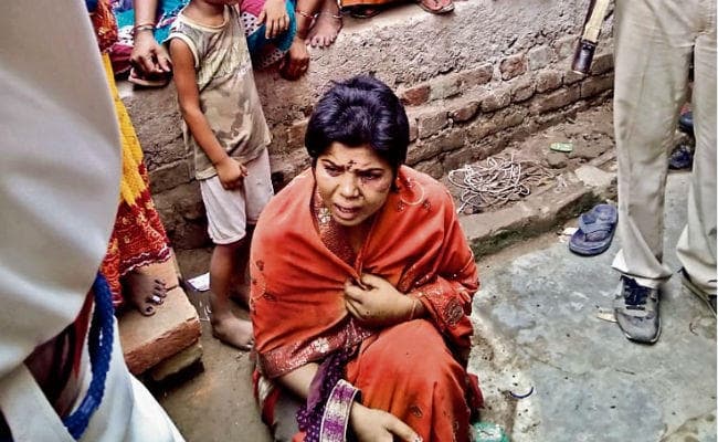 प्रेमिका बनी पत्नी की जान की दुश्मन, घर में घुस किया लहूलुहान