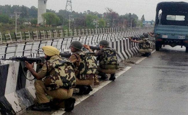 कठुआ में अंतरराष्ट्रीय सीमा पर पाक घुसपैठिए को BSF जवानों ने किया ढेर