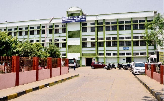 पटना आईजीआईएमएस का हाल: पेट में दर्द आज, इलाज 20 दिन बाद