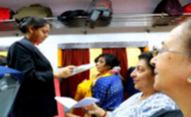 ट्रेनों में महिलाओं की सहायता के लिए तैनात होगी 'दुर्गा', रेलवे ने चयन के लिए शुरू होगी प्रक्रिया