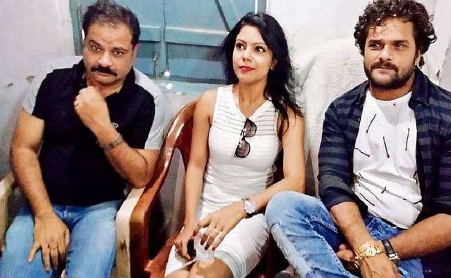 ....जब 40 वाहनों के काफिले संग भोजपुरी सुपर स्टार खेसारी लाल पहुंचे सीवान