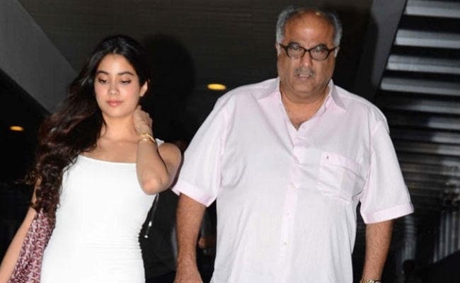 जाह्नवी कपूर की ''धड़क'' देखने के बाद ऐसा था पापा बोनी कपूर का रियेक्‍शन