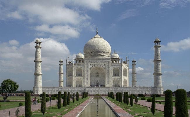 ताज की सुरक्षा के लिए क्या है यूपी सरकार का प्लान, पढ़ें पूरी रिपोर्ट
