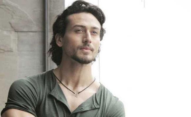 टाइगर श्रॉफ ने मुंबई में खरीदा 8 कमरों वाला अपार्टमेंट, ऐसा होगा आशियाना