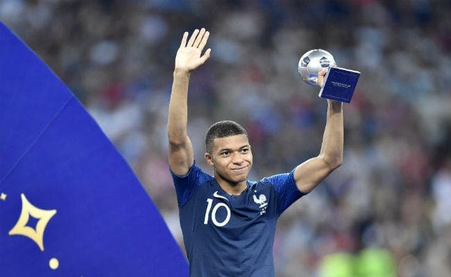 FIFA WC : एमबाप्पे के जज्‍बे को सलाम, कमर की चोट के साथ खेला फुटबॉल विश्व कप फाइनल