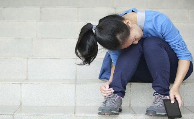 UN Report: हर तीन मिनट में HIV से पीड़ित हो रही एक किशोरी