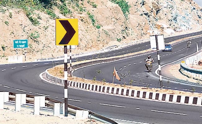 रांची : समय पर काम शुरू होता, तो तीन साल पहले ही बन जाता टाटा रोड