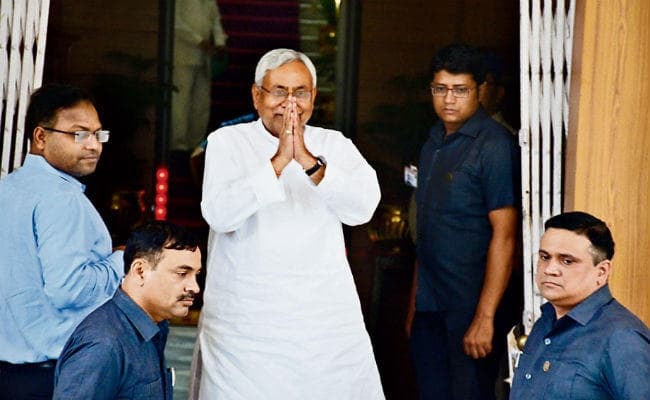 मॉनसून सत्र : मनोनीत और निर्वाचित विधान पार्षद अब दो जिलों में मुख्यमंत्री क्षेत्र विकास योजना की राशि करेंगे खर्च