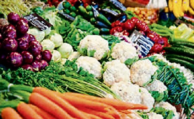 बिहार में उत्पादित फलों एवं सब्जियों की बिक्री सुनिश्चित कराने में सहयोग करें अधिकारी : कृषि मंत्री