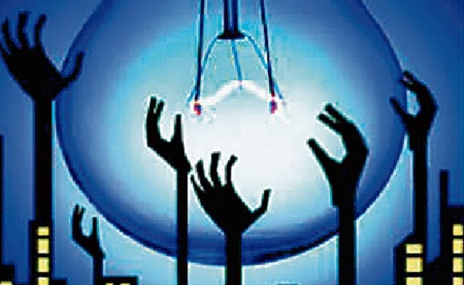 रांची :विद्युत विभाग को पहुंचाया आठ करोड़ का नुकसान