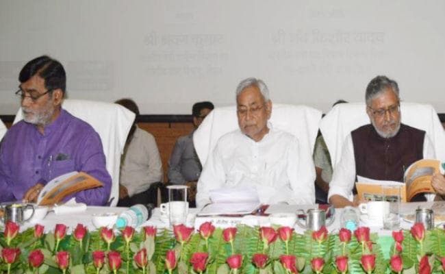 CM नीतीश ने महिलाओं से कहा, भ्रष्टाचारियों के खिलाफ छेड़े जंग, घूस मांगनेवालों को घेर लें, खींच लें तस्वीरें