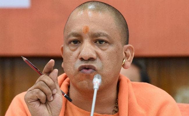 UP में अब सरकारी स्कूल नहीं बनेंगे मजहबी स्कूल, जिले के स्कूलों का निरीक्षण करेंगे बीएसए