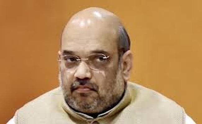 मराठा आरक्षण पर सर्वदलीय बैठक के बीच अमित शाह मुंबई पहुंचे