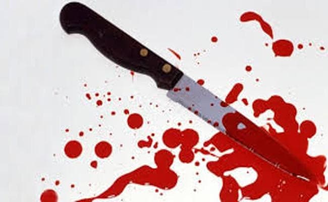 झारखंड में जमीन विवाद में तीन लोगों को कुल्हाड़ी से काट डाला, हत्यारे को लोगों ने पीट-पीटकर मार डाला