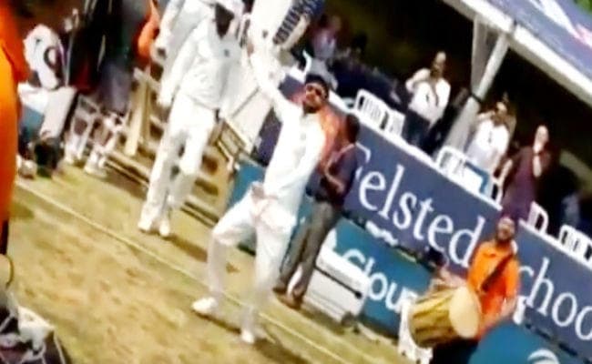 इंग्‍लैंड में विराट का भांगड़ा करते वीडियो हुआ वायरल, धवन ने भी दिया साथ