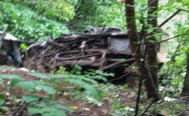 महाराष्ट्र : 500 फीट गहरी खाई में गिरी बस - 33 की मौत, राष्‍ट्रपति-प्रधानमंत्री ने जताया शोक