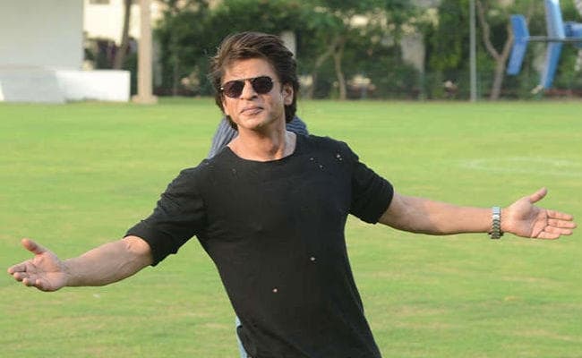 शाहरुख खान के सिग्नेचर पोज का पुलिस कर रही ऐसा इस्तेमाल, ''बादशाह'' ने तारीफ में कही यह बात