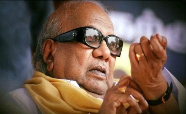 करुणानिधि का स्वास्थ्य स्थिर, डॉक्टरों की टीम लगातार रख रही है नजर