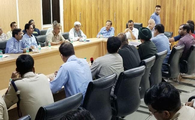 हरियाणा ने 5 लाख क्यूसेक से ज्यादा पानी छोड़ा, दिल्ली पर बढ़ा बाढ़ का खतरा, केजरीवाल ने की आपात बैठक